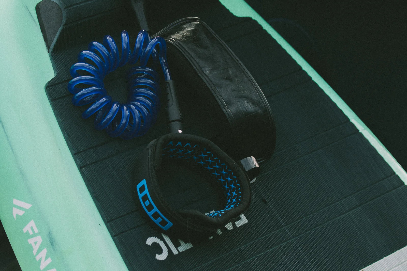 Duotone Wing Foil Board Leash Core Coiled